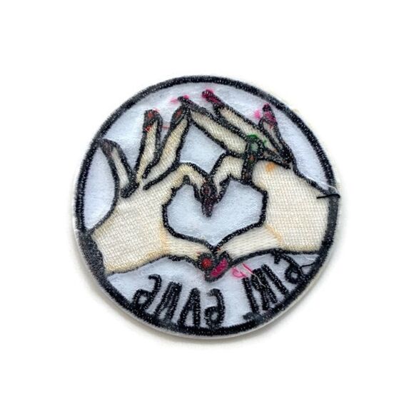 Girl Gang Love Heart Sign Embroidered Patch - Picture 2 of 3